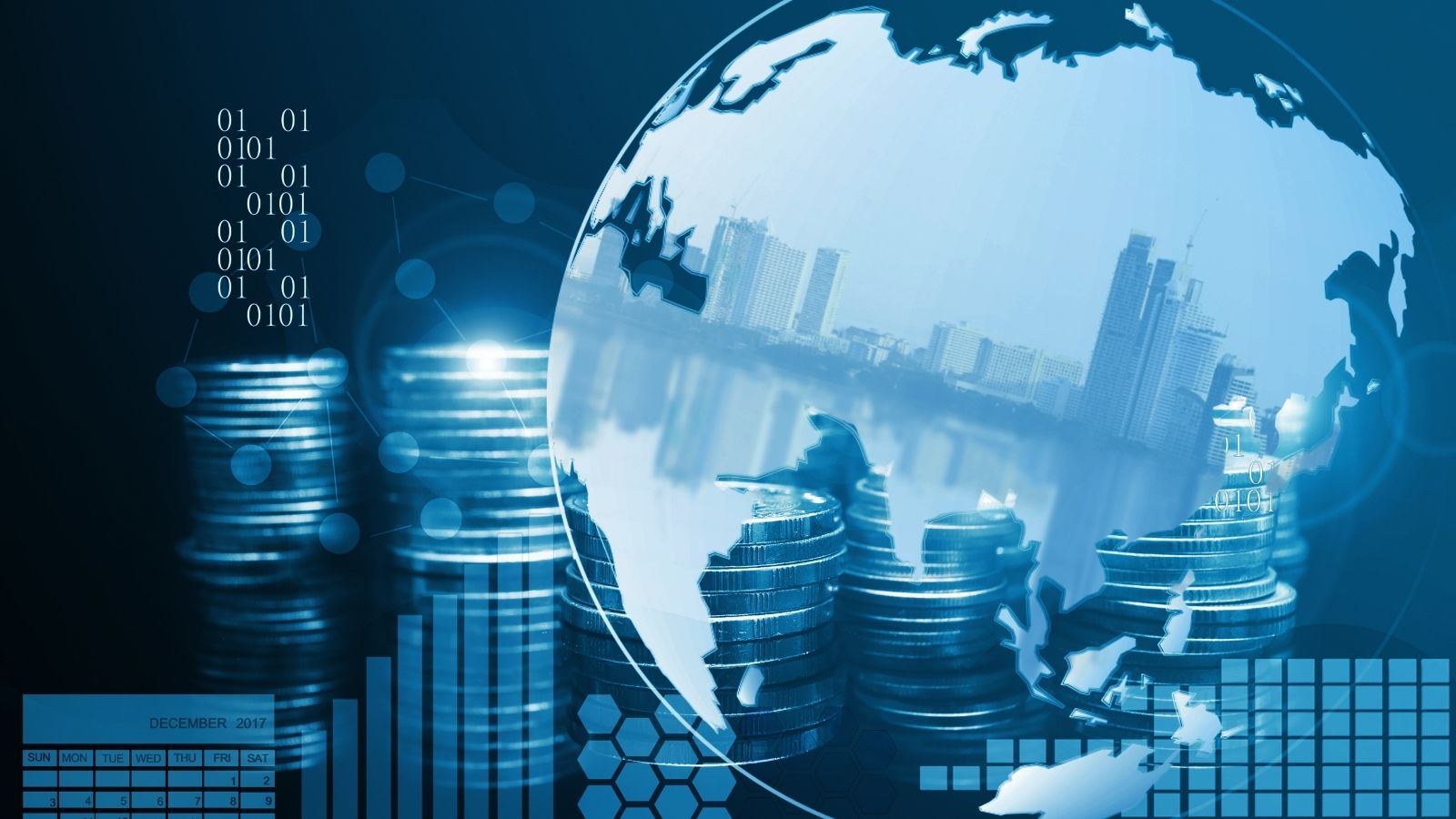 Comparatif visuel de solutions ERP et outils de gestion financière sur un écran d'ordinateur.
